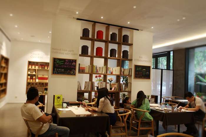 招聘店堂服务员,销售人员_常州销售_化龙巷分