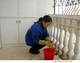 恐龙园附近食堂招保洁员包吃住3000左右_常州