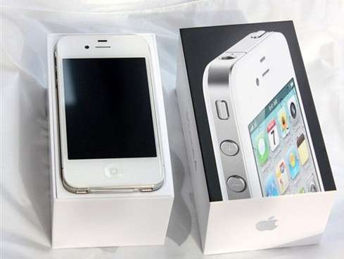 完全包装好的IPHONE4。行货,全国售后保修3