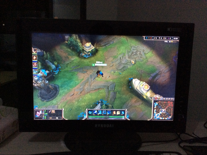 电脑转让3.0主频2G内存能玩LOL\/CF\/魔兽\/_常