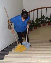 招保洁员男女不限缴纳五险包吃住学历不限49