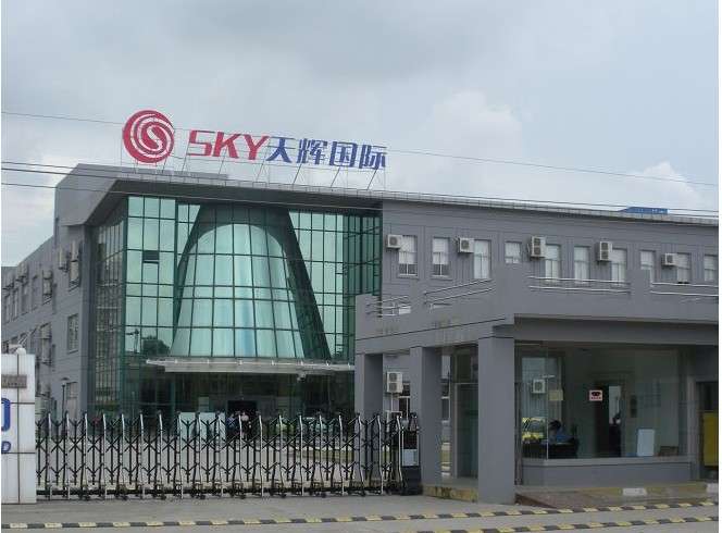 迪拜人均月收入_月平均综合收入3000起(3)