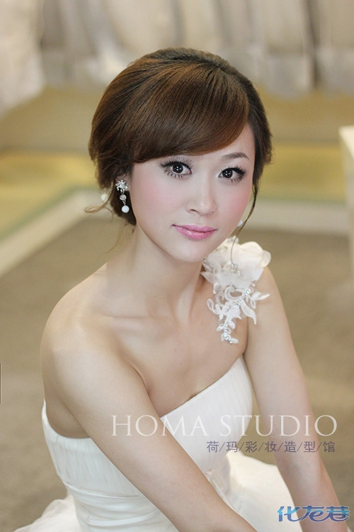 【荷玛彩妆嫁衣馆】来自南京的顶级跟妆团队!