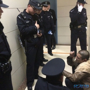 京一男子酒后失手打死13岁<em>女儿</em>!教育<em>不听话</em>的