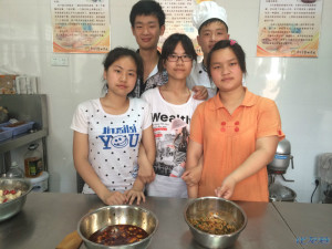 秀的不是分表,高中而是凝聚力!湖北聋校团队一厨艺常州职高v分表体图片