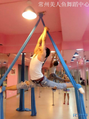 常州跳舞俱乐部 常州舞蹈培训 常州钢管舞 常州舞蹈学校