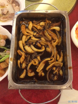 横山桥稻香村饭店!服务态度跟什么似的,点的铁