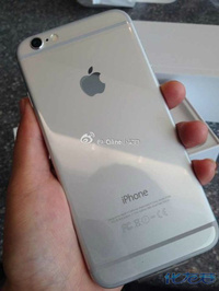 出一台iphone6 16G银色,香港官网邮寄到港家哦