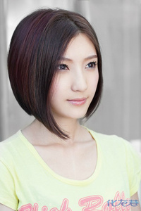 <em>发型师</em>们过来评价一下吧,纤手的波波头造型-化