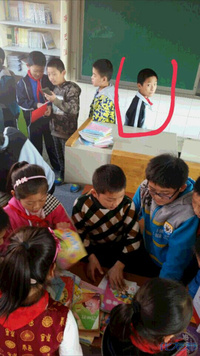 寻人启事:年级三小学小学走失,v年级戚区,请帮忙朱衣孩子图片