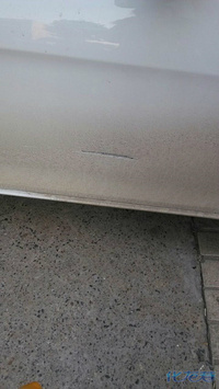 早上蹭了下,这个有必要报划痕险么?7月提的车