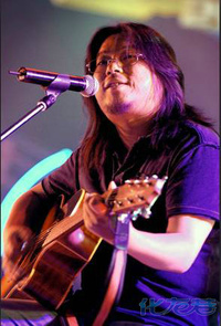 娱记揭发明星恶劣人品,陈坤热情温柔,诗诗心如