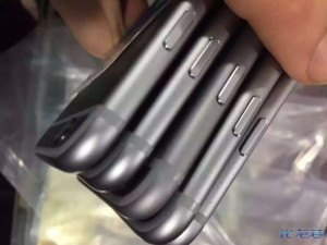 出一部金色 苹果 iPhone6 16GB 港版 指纹解锁