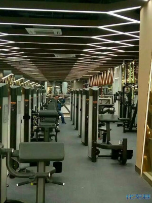 武进万达金吉鸟健身会馆月底冲业绩,非常优惠