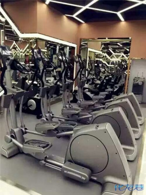 武进万达金吉鸟健身会馆月底冲业绩,非常优惠