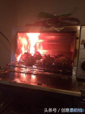 网友老妈用榨汁机打蓝莓汁喝,没想到接下来超