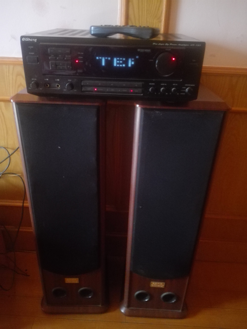 奇声功放音箱一套超低价转让