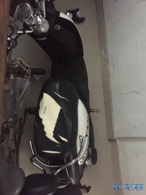 停在楼下的电动车被划,小区没有监控,怎么办?