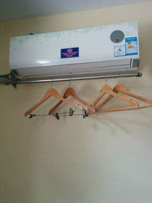 每次住酒店,都不知道换洗的衣服应该晒在哪里