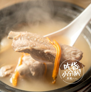 登录/注册后可看大图