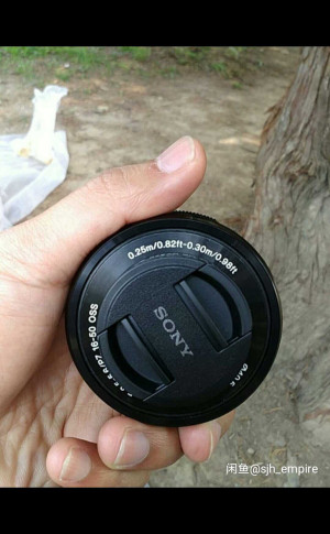 出一枚SONY微单镜头16-50mm,送UV镜和原装