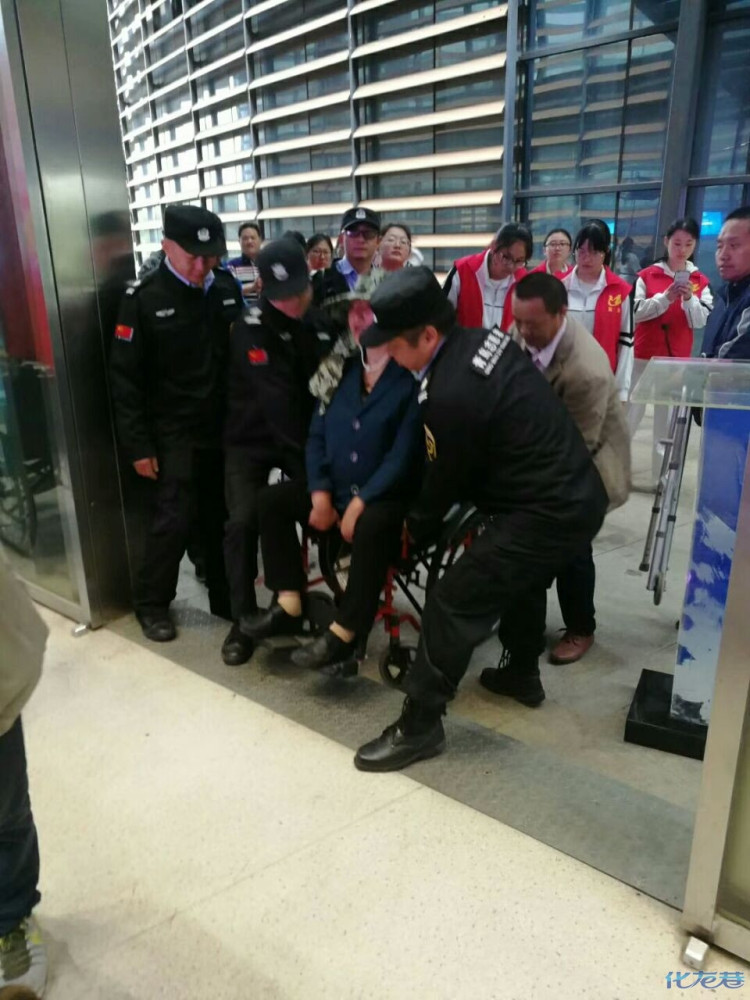 5.20全国助残日:青鸟志愿者活动让人们感受到