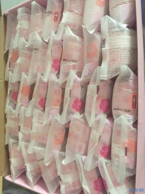 盐津铺子蛋糕面包粽子、真的很好吃、喜欢的朋