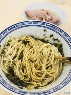 登录/注册后可看大图