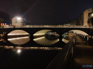 正好路过常州老京杭大运河,晚上的夜景还是挺