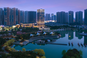 登录/注册后可看大图