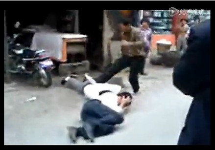 广东小偷被当街打死 连同前来领遗体的哥哥难逃避免