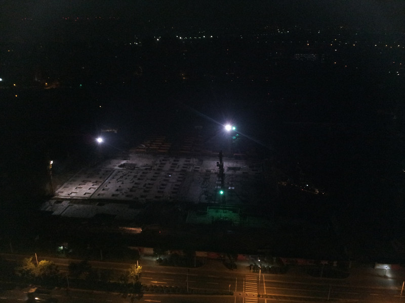 宁城管部门,关于中吴大道弘阳广场工地夜间施