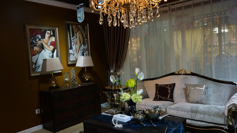 橱柜是叫木工打好呢,还是到橱柜店定做好?要价