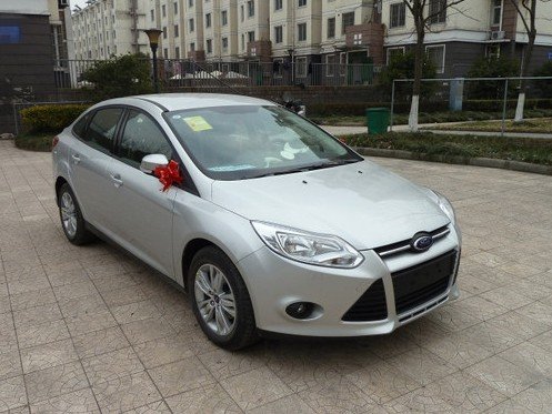 关于失地农民参加的医保?一次性交清和按月交