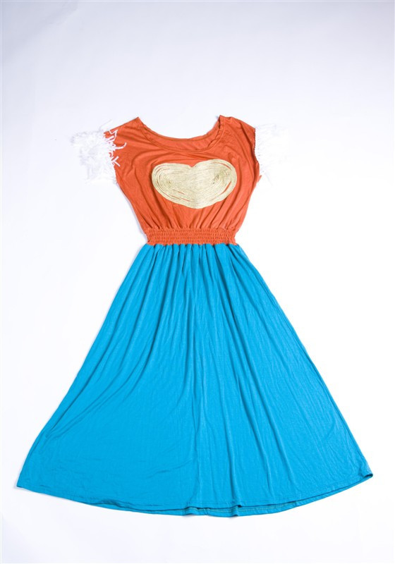 形象设计师为你搭配款式和色彩,穿出你的个性