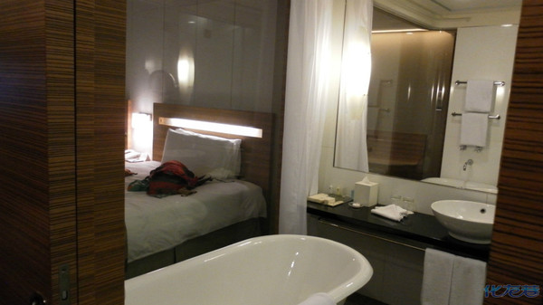 第一次去香港带孩子住在哪里出行比较方便?一