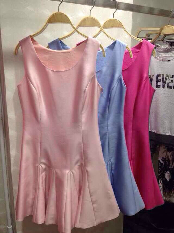 本店经营高端女装,饰品,化妆品等(诚招代理)!|免