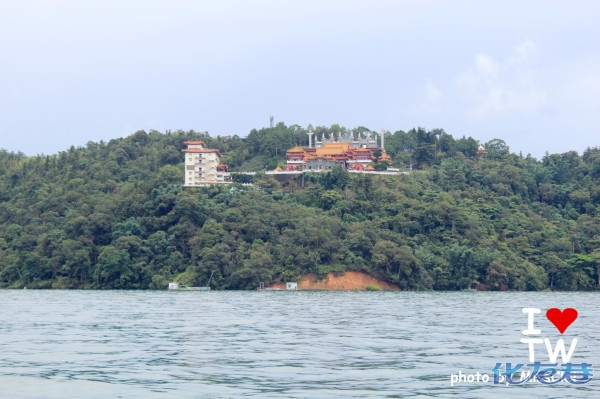 坐着邮轮去台湾,六月海娜号跟团游,穿越海峡,基