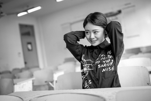 常州大学丁丁学生,想拍美照的MM联系我哦,QQ