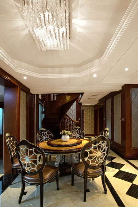 【小编探家】一对萌娃的爹地,与两个屌丝设计