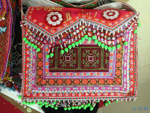 贵州单亲妈妈去世常州志愿者救助4名贵州孤儿