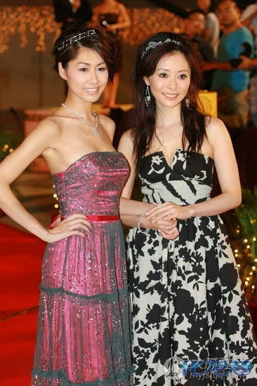 鬼!v时尚TVB红毯时尚灾难,佘诗曼封喉装韩版刘海高马尾辫扎法图片