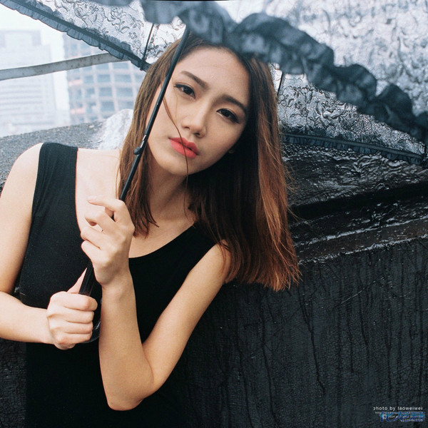 本地人外地人,出了中国全是外地人,谁都没有资