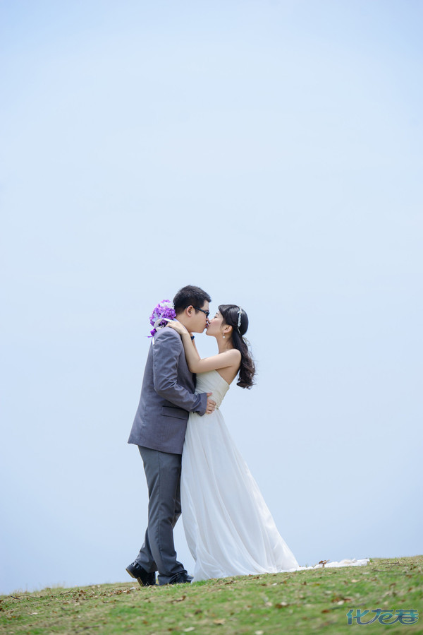 当你老了,<em>头发白</em>了,我定<em>不离不弃</em>,携手一生!晒
