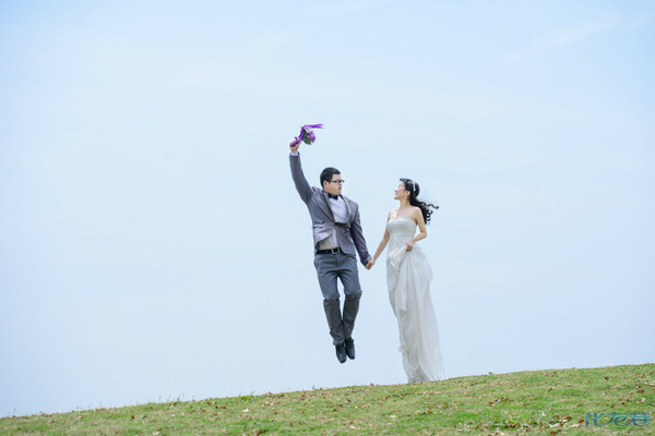 当你老了,<em>头发白</em>了,我定<em>不离不弃</em>,携手一生!晒
