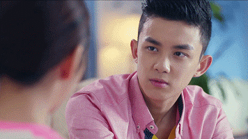 这小辫子,这小眼神,太萌了!