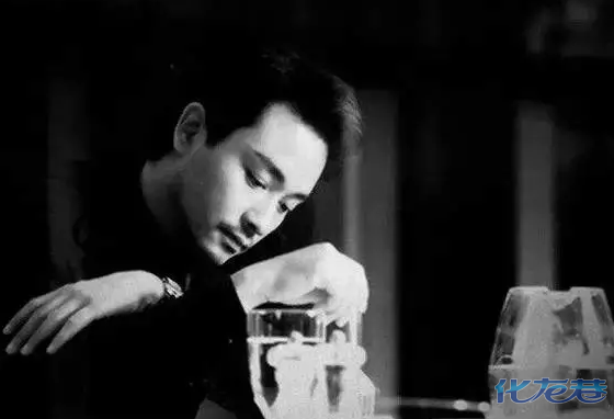 张国荣复活记:6首永恒金曲+30张珍藏照片。 -