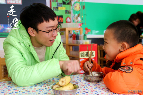 州人第十期:幼儿园的男阿姨,聚焦95后男幼师的