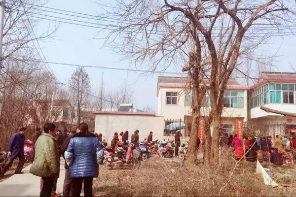 扬州一儿童走失,奶奶深情呼唤:高俊逸,奶奶把瓶