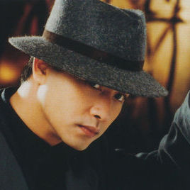 张国荣唱功不如张杰,为什么比张杰红很多?主要